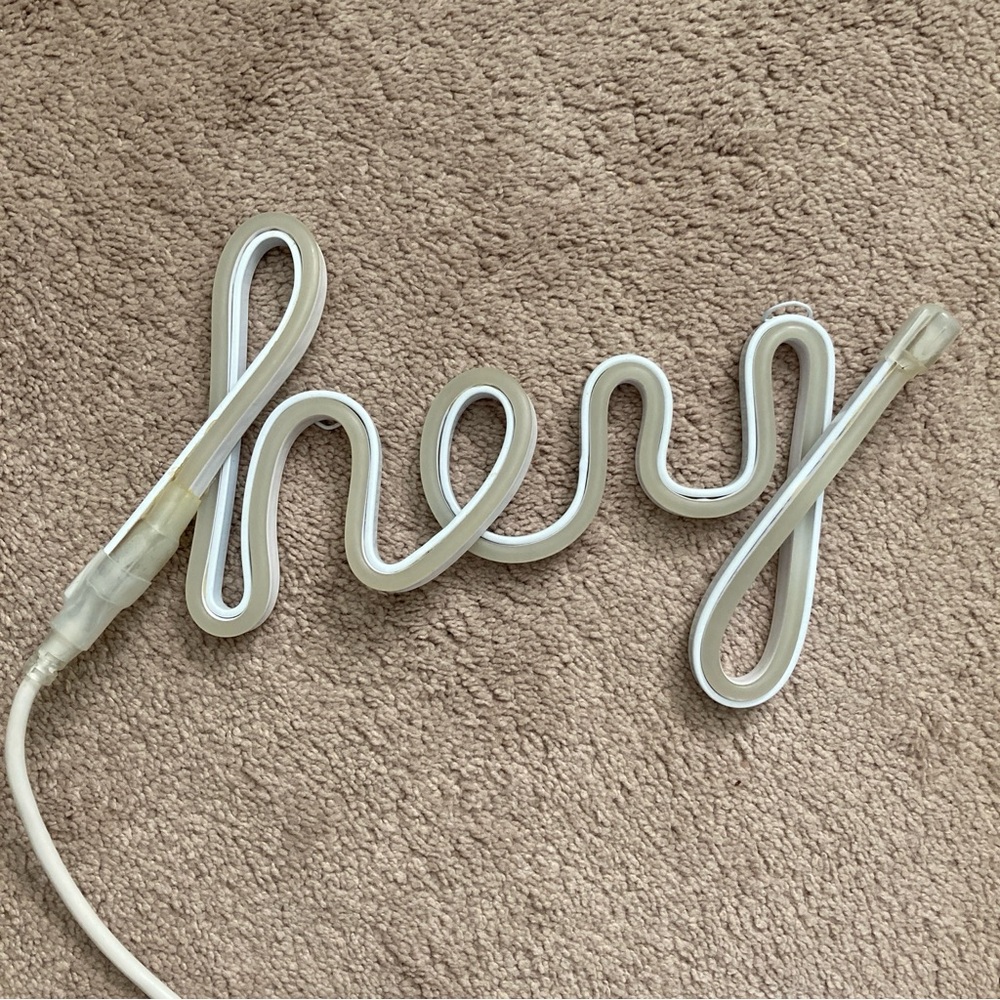 “hey” light up sign - Picture 2 of 4